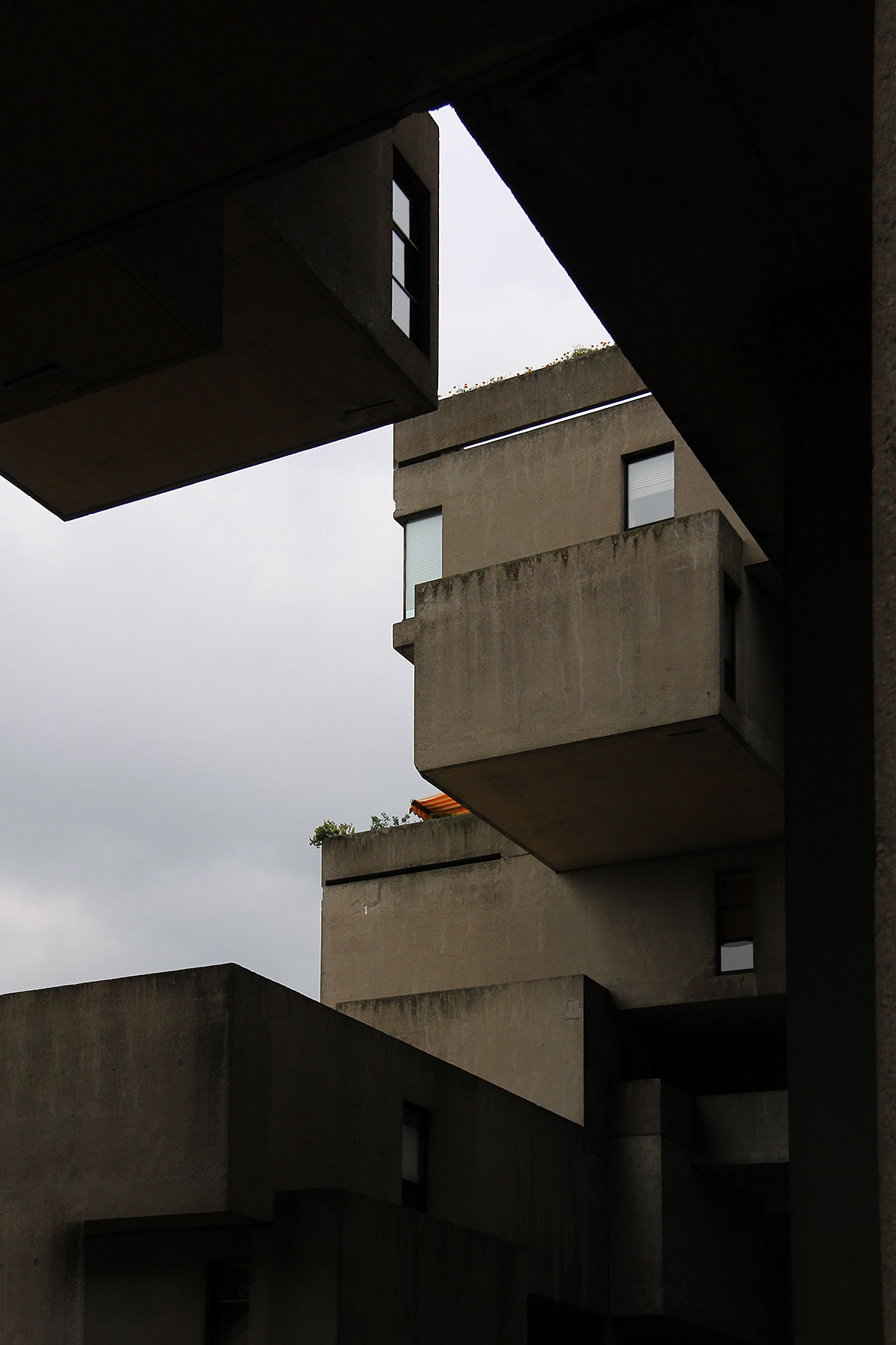 habitat-67-montreal_architecture © Will Travel for Food